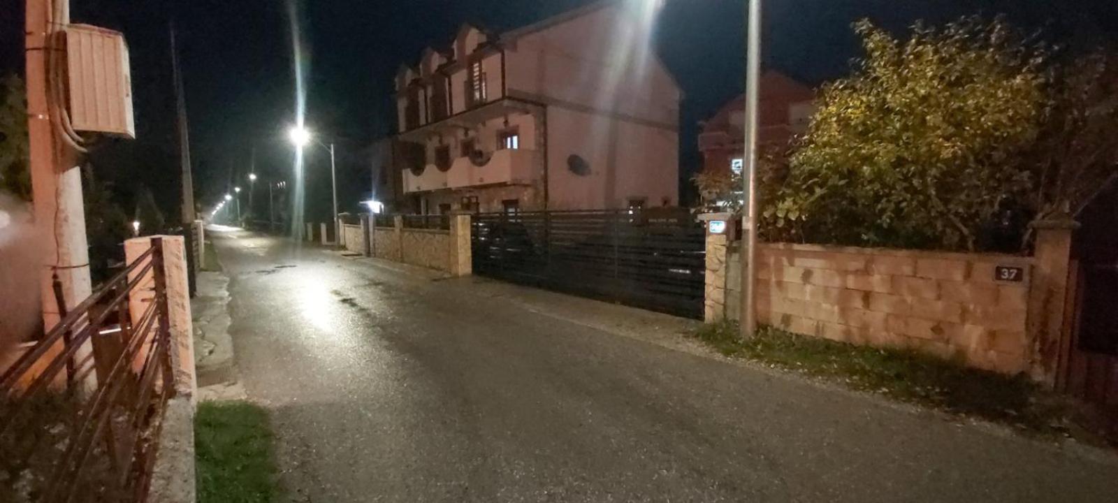 Apartmani Mia Vuksanovic Cetinje Ruang foto