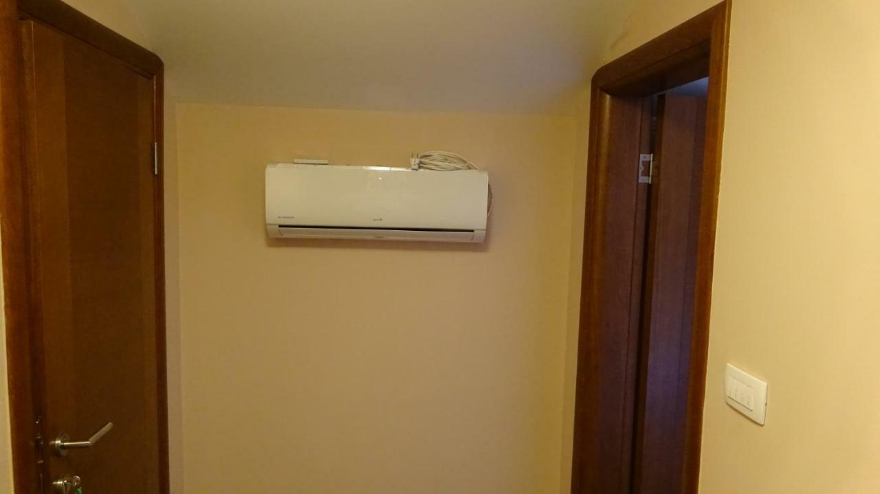 Apartmani Mia Vuksanovic Cetinje Bagian luar foto