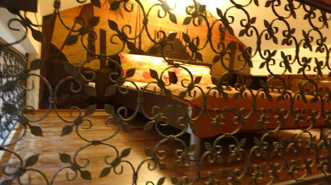 Apartmani Mia Vuksanovic Cetinje Bagian luar foto