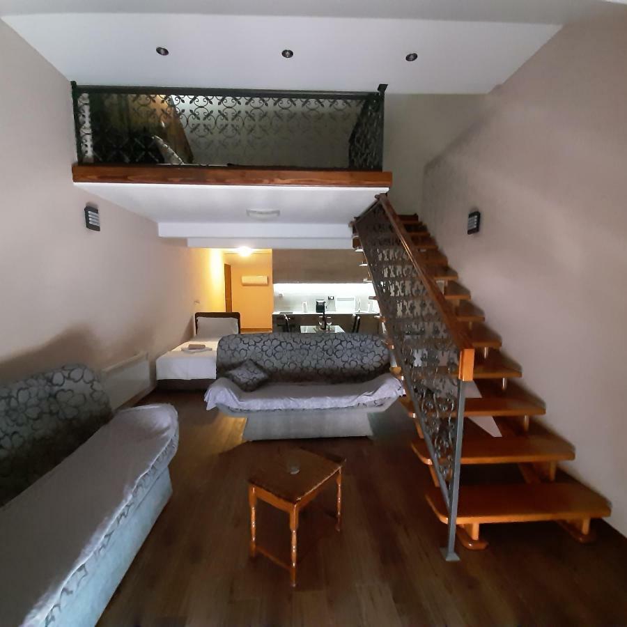 Apartmani Mia Vuksanovic Cetinje Bagian luar foto