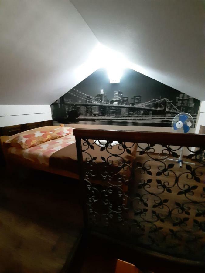 Apartmani Mia Vuksanovic Cetinje Bagian luar foto